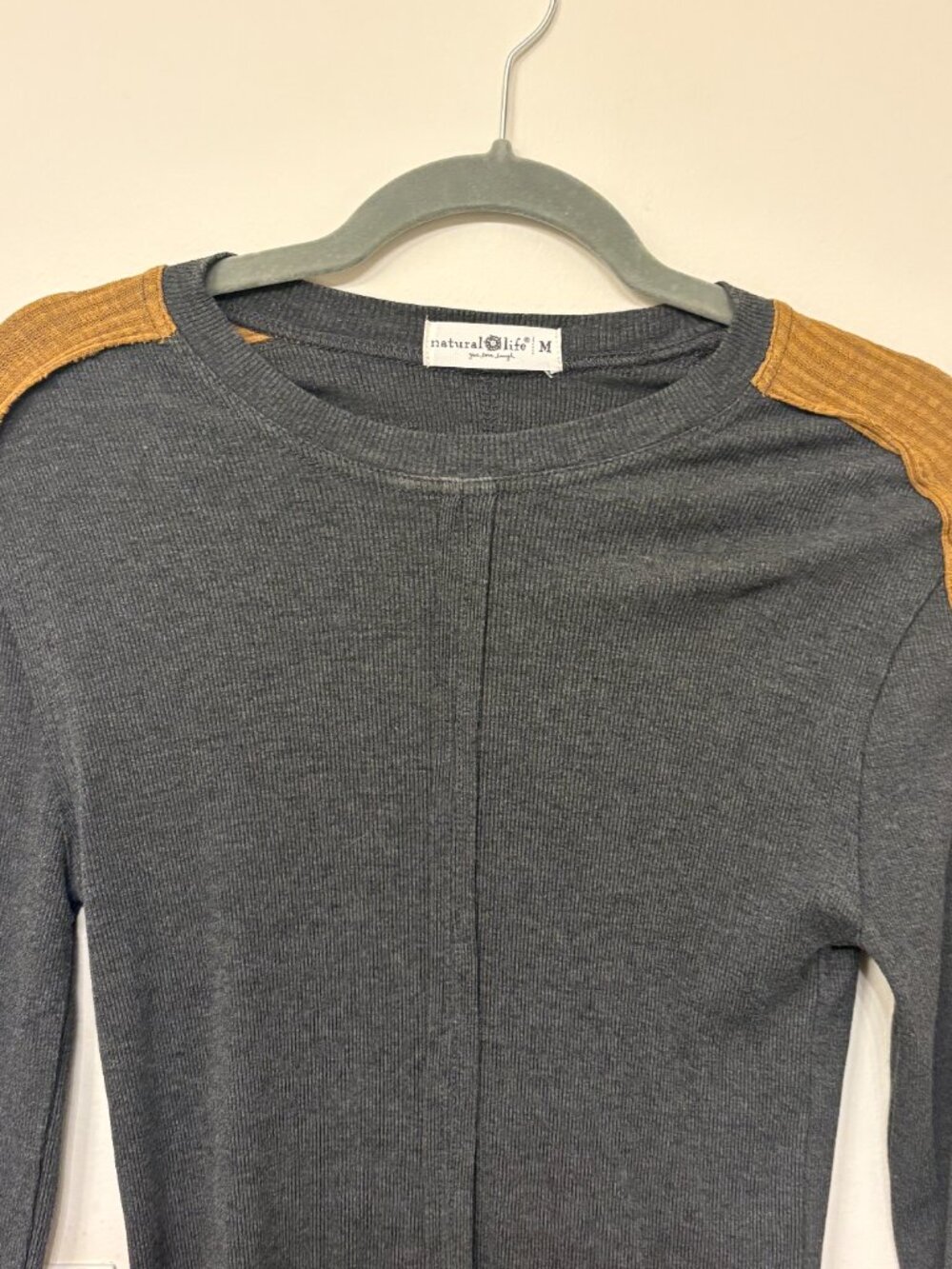 Natural Life Dark Gray and Mustard Yellow Long Sleeve Shirt Size Medium - Picture 5 of 5